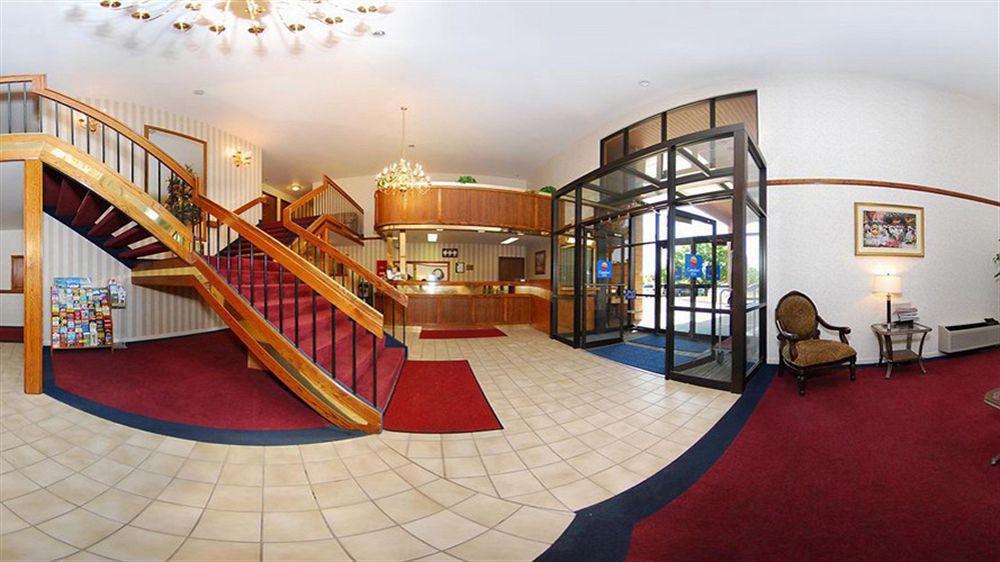 Econo Lodge Inn & Suites Sandy Exterior photo