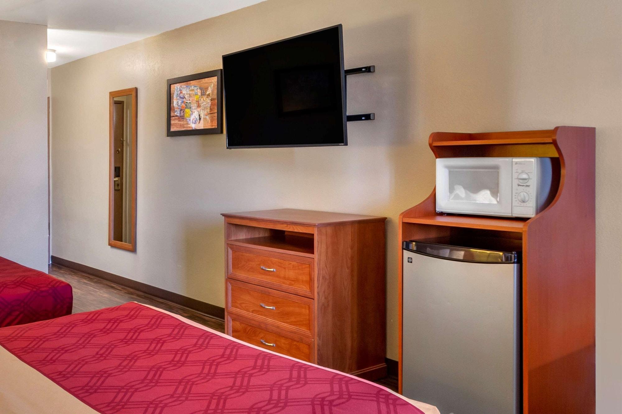 Econo Lodge Inn & Suites Sandy Exterior photo
